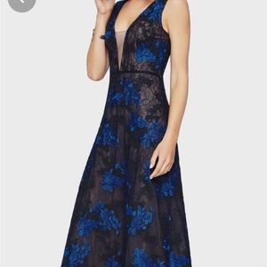 BCBG brea gown